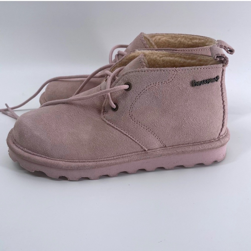Bearpaw Pink Suede Cozy Lined Chukka Women's Size 6 boots